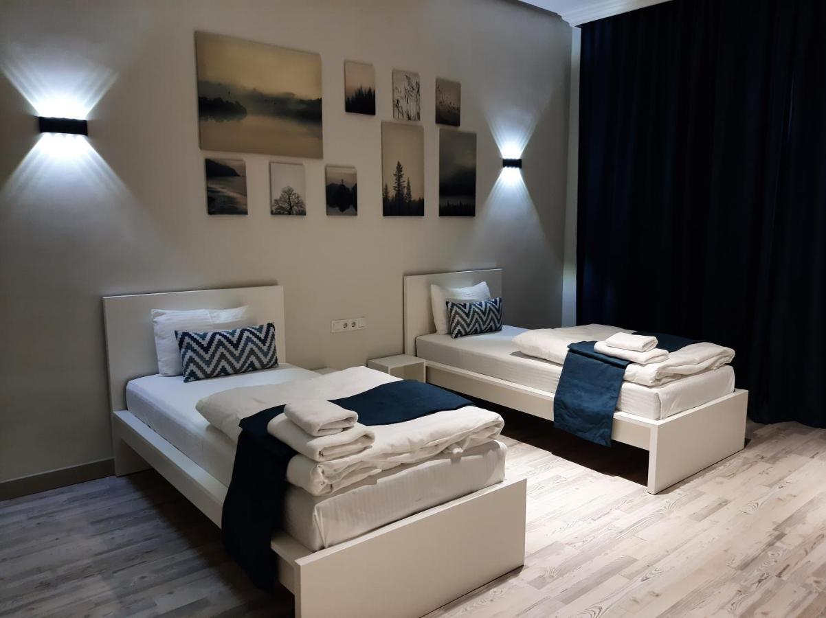 SB River Hotels Atyraū Eksteriør billede