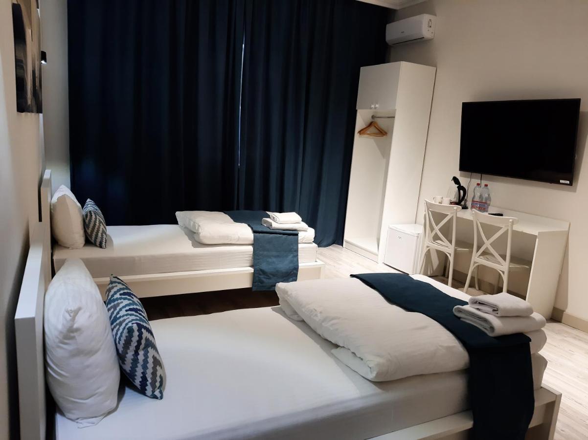 SB River Hotels Atyraū Eksteriør billede